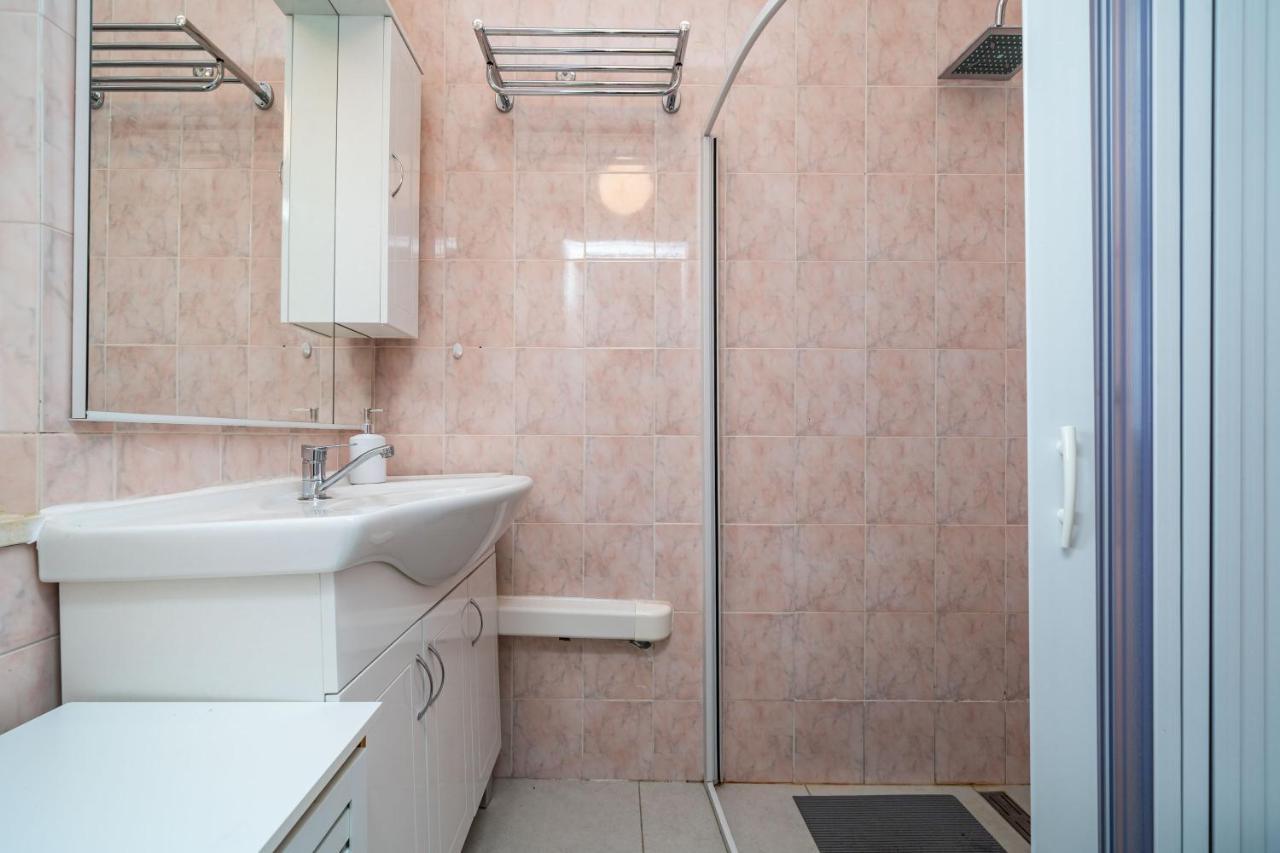 Panorama Apartment *